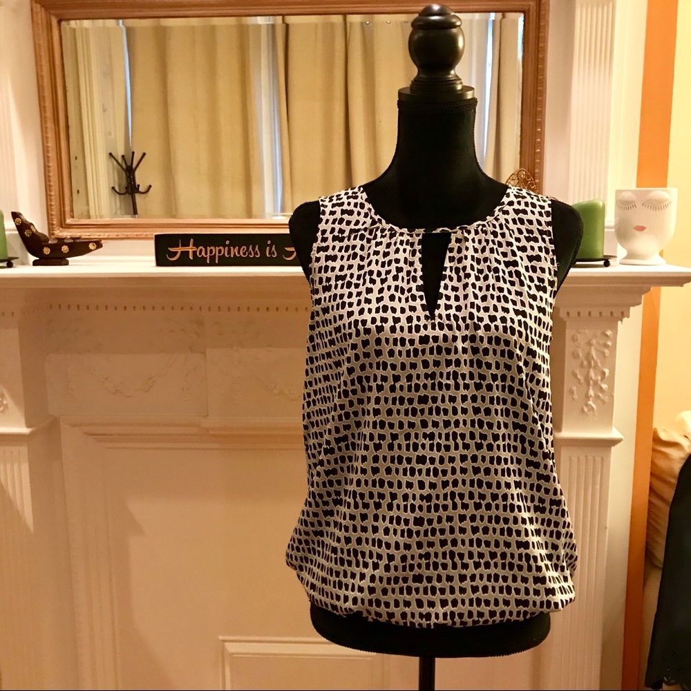 Banana Republic summer top (size S)